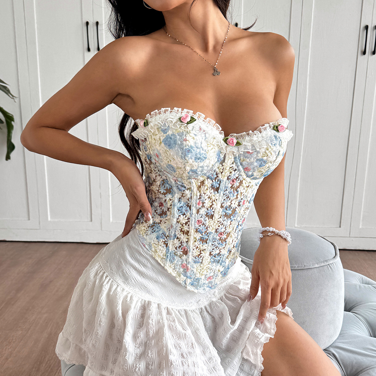 Vintage Floral Lace Corset Top Strapless Embroidery Corset Women Slim Tank Top